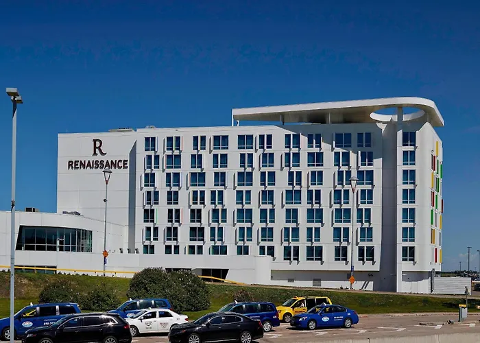 Renaissance Edmonton Airport Hotel